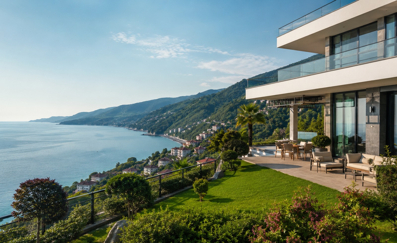 Rize kıyısı, deniz manzarası ve modern yaşam alanı ile Rize Clean ana sayfa görseli